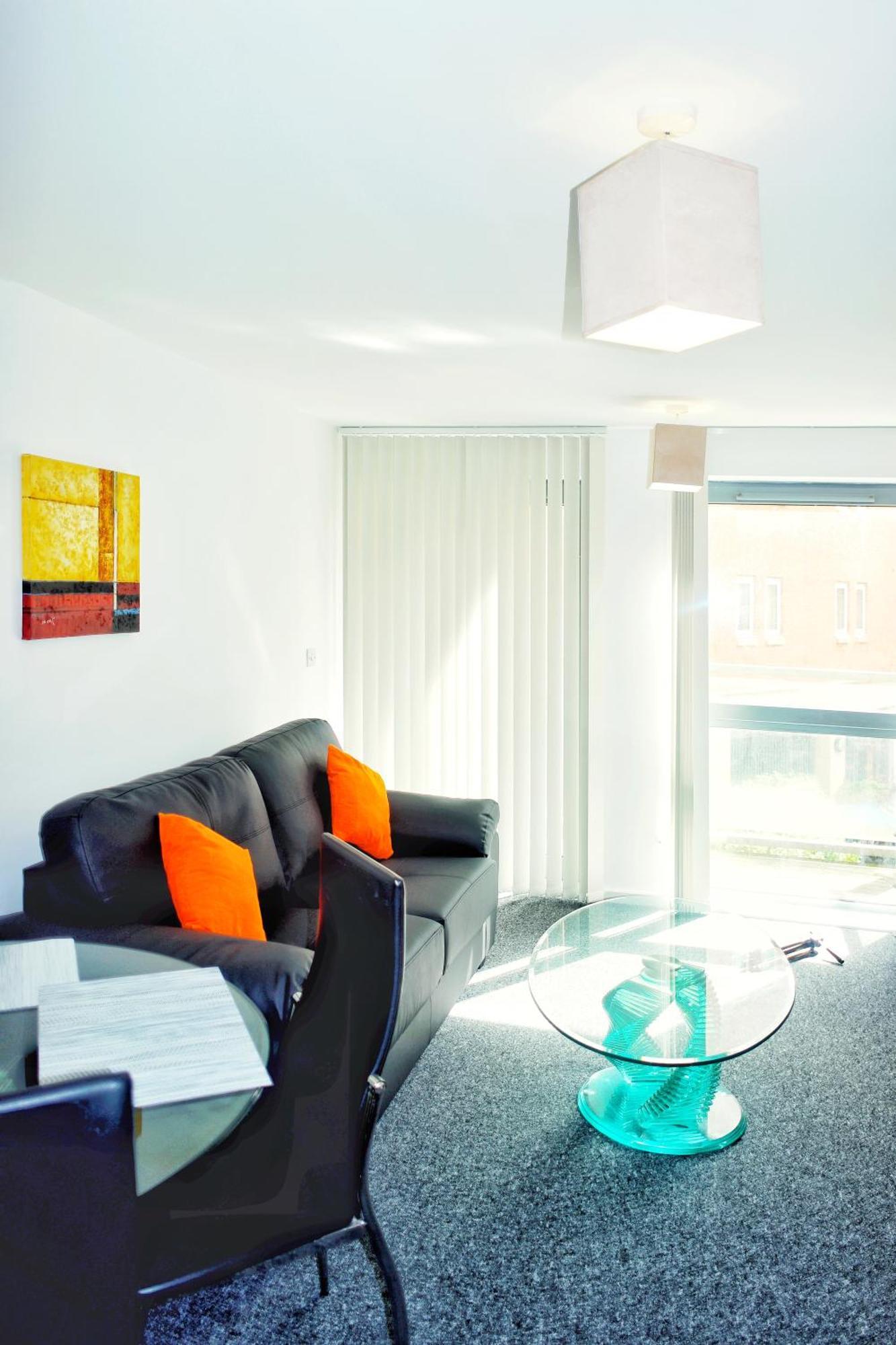 Appartement 2 Bed Ensuite With Balcony And Free Onsite Secure Parking